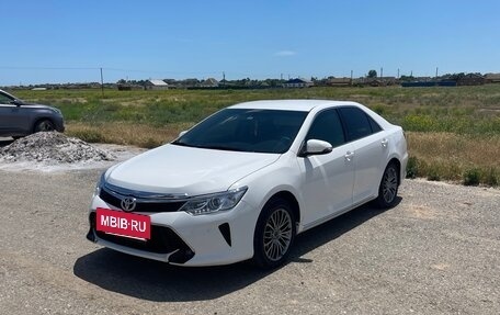 Toyota Camry, 2014 год, 1 650 000 рублей, 8 фотография