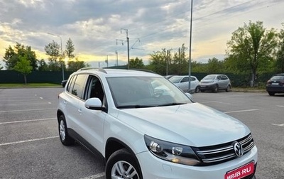 Volkswagen Tiguan I, 2015 год, 1 950 000 рублей, 1 фотография