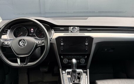 Volkswagen Passat B8 рестайлинг, 2017 год, 2 110 000 рублей, 8 фотография