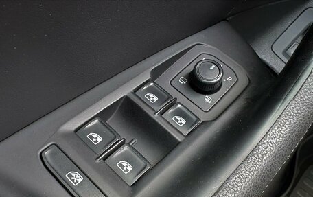 Volkswagen Passat B8 рестайлинг, 2017 год, 2 110 000 рублей, 19 фотография