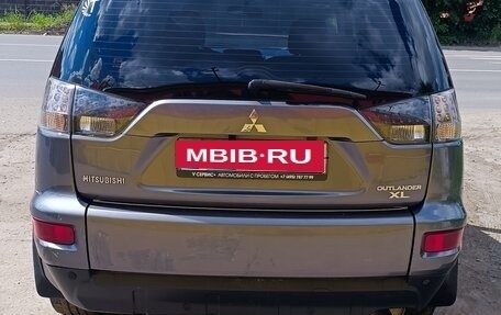 Mitsubishi Outlander III рестайлинг 3, 2011 год, 1 050 000 рублей, 18 фотография