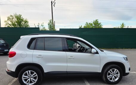 Volkswagen Tiguan I, 2015 год, 1 950 000 рублей, 4 фотография