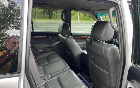 Toyota Land Cruiser Prado 120 рестайлинг, 2006 год, 2 150 000 рублей, 16 фотография