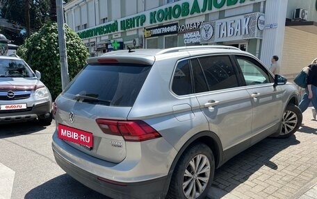 Volkswagen Tiguan II, 2017 год, 2 030 000 рублей, 5 фотография
