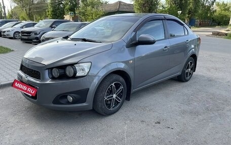 Chevrolet Aveo III, 2013 год, 645 000 рублей, 2 фотография