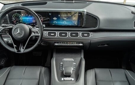 Mercedes-Benz GLE, 2026 год, 13 390 000 рублей, 16 фотография