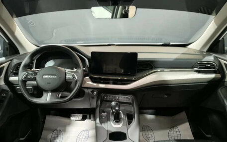 Haval F7 I, 2023 год, 2 100 000 рублей, 8 фотография