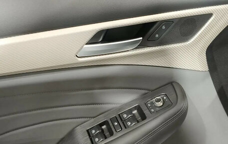 Haval F7 I, 2023 год, 2 100 000 рублей, 18 фотография