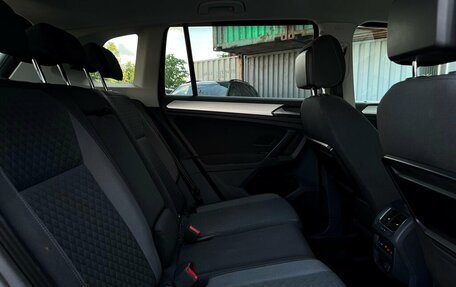 Volkswagen Tiguan II, 2017 год, 1 498 800 рублей, 9 фотография