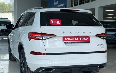 Skoda Kodiaq I, 2023 год, 4 700 000 рублей, 7 фотография