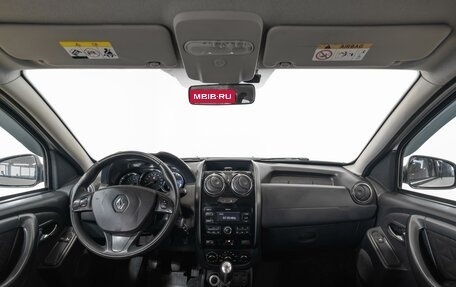 Renault Duster I рестайлинг, 2017 год, 1 499 000 рублей, 7 фотография