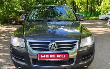 Volkswagen Touareg III, 2008 год, 1 270 000 рублей, 1 фотография