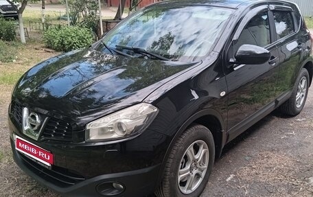 Nissan Qashqai, 2010 год, 950 000 рублей, 1 фотография