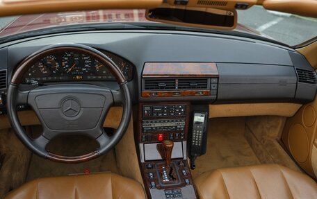 Mercedes-Benz SL-Класс, 1992 год, 17 949 000 рублей, 16 фотография