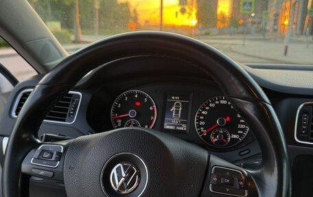 Volkswagen Jetta VI, 2014 год, 1 349 000 рублей, 14 фотография