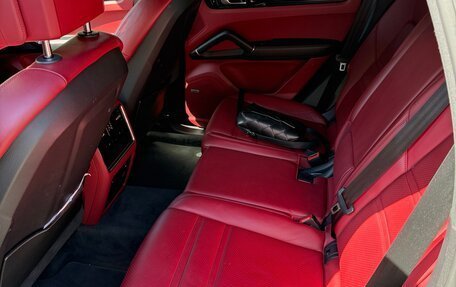 Porsche Cayenne III, 2019 год, 6 900 000 рублей, 10 фотография
