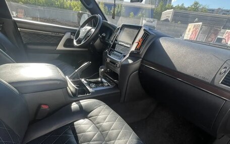 Toyota Land Cruiser 200, 2018 год, 6 500 000 рублей, 11 фотография