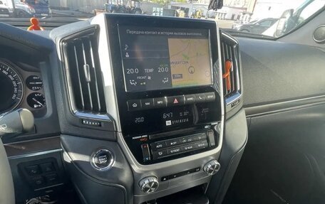 Toyota Land Cruiser 200, 2018 год, 6 500 000 рублей, 8 фотография