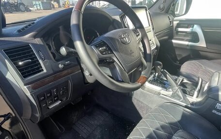 Toyota Land Cruiser 200, 2018 год, 6 500 000 рублей, 15 фотография