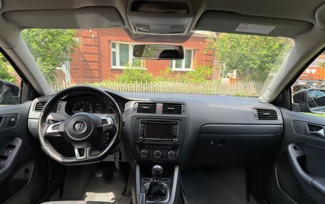 Volkswagen Jetta VI, 2012 год, 970 000 рублей, 7 фотография
