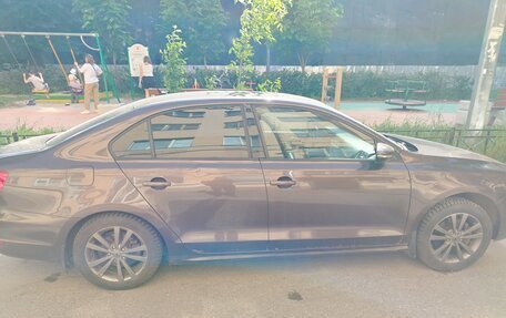 Volkswagen Jetta VI, 2012 год, 679 000 рублей, 3 фотография