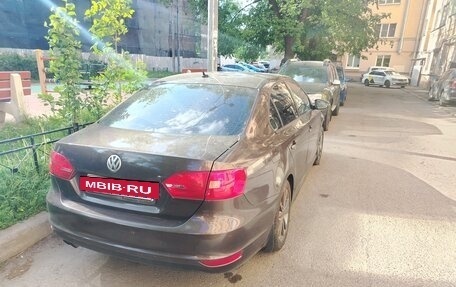 Volkswagen Jetta VI, 2012 год, 679 000 рублей, 4 фотография