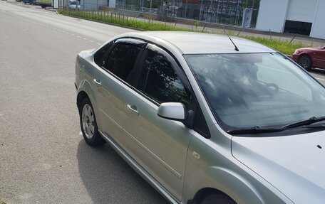 Ford Focus II рестайлинг, 2005 год, 450 000 рублей, 14 фотография