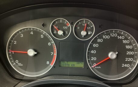 Ford Focus II рестайлинг, 2005 год, 450 000 рублей, 16 фотография