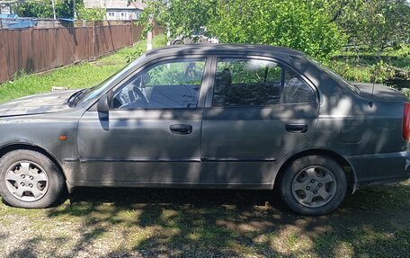 Hyundai Accent II, 2004 год, 200 000 рублей, 4 фотография