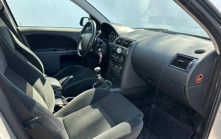Ford Mondeo III, 2003 год, 250 000 рублей, 13 фотография