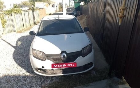 Renault Logan II, 2016 год, 245 000 рублей, 11 фотография