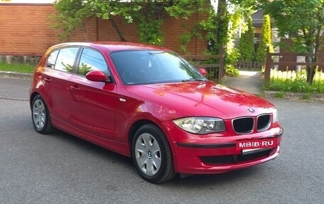 BMW 1 серия, 2009 год, 574 999 рублей, 17 фотография