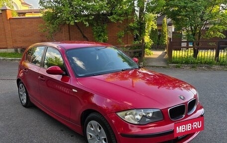 BMW 1 серия, 2009 год, 574 999 рублей, 14 фотография
