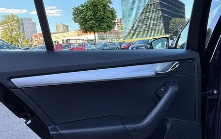 Skoda Octavia, 2018 год, 1 650 000 рублей, 5 фотография