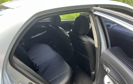 Toyota Corolla, 2011 год, 940 000 рублей, 14 фотография