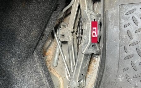 Toyota Corolla, 2011 год, 940 000 рублей, 18 фотография