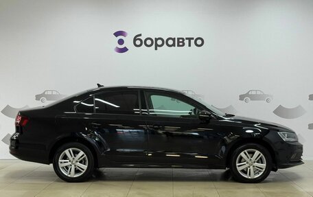 Volkswagen Jetta VI, 2018 год, 1 499 000 рублей, 6 фотография