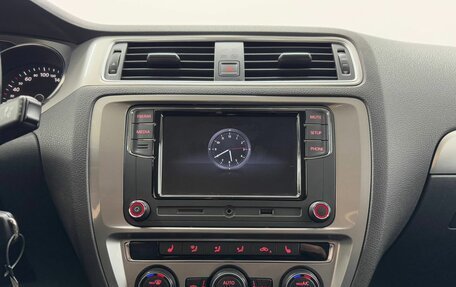 Volkswagen Jetta VI, 2018 год, 1 499 000 рублей, 12 фотография