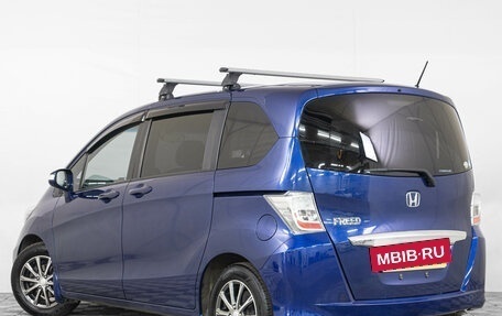 Honda Freed I, 2012 год, 1 139 000 рублей, 5 фотография