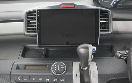 Honda Freed I, 2012 год, 1 139 000 рублей, 17 фотография