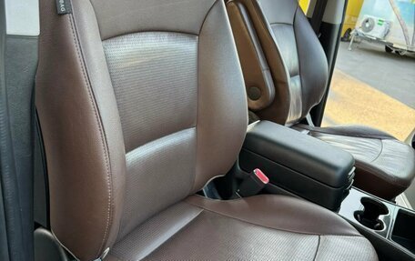 Hyundai Grand Starex Grand Starex I рестайлинг 2, 2019 год, 3 500 000 рублей, 20 фотография