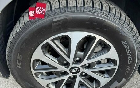 Hyundai Grand Starex Grand Starex I рестайлинг 2, 2019 год, 3 500 000 рублей, 35 фотография