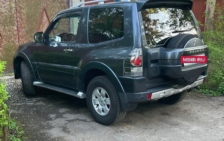 Mitsubishi Pajero IV, 2007 год, 1 630 000 рублей, 2 фотография
