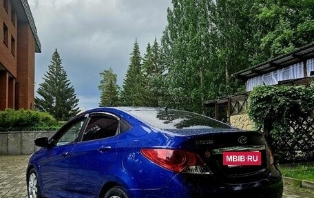 Hyundai Solaris II рестайлинг, 2012 год, 830 000 рублей, 5 фотография