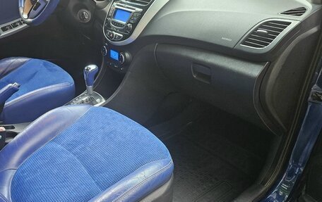 Hyundai Solaris II рестайлинг, 2012 год, 830 000 рублей, 12 фотография