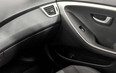 Hyundai i30 II рестайлинг, 2015 год, 1 099 000 рублей, 12 фотография