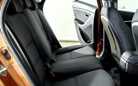 Hyundai i30 II рестайлинг, 2015 год, 1 099 000 рублей, 15 фотография