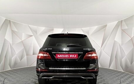 Mercedes-Benz M-Класс, 2013 год, 2 697 000 рублей, 8 фотография
