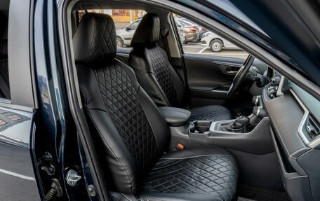 Toyota RAV4, 2020 год, 3 649 000 рублей, 8 фотография