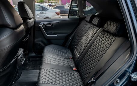 Toyota RAV4, 2020 год, 3 649 000 рублей, 9 фотография